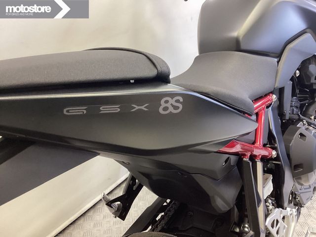 suzuki - gsx-8s