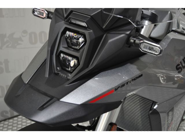 suzuki - v-strom-800