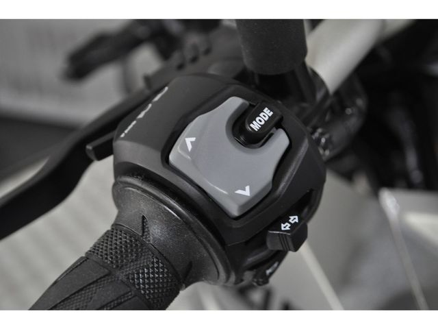 suzuki - v-strom-800