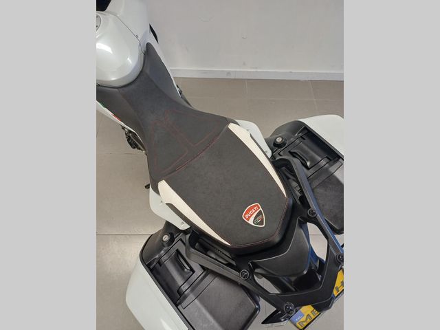 ducati - multistrada-1200-s