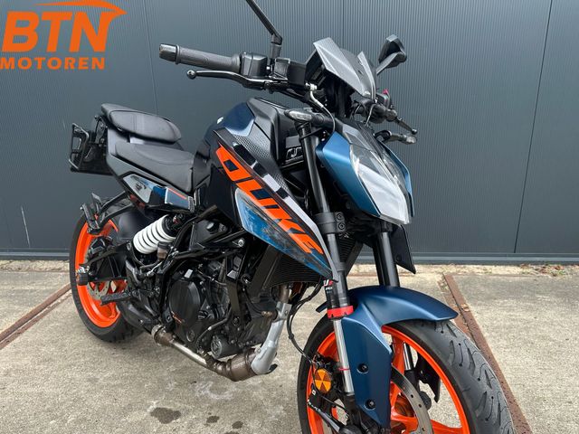 ktm - 125-duke