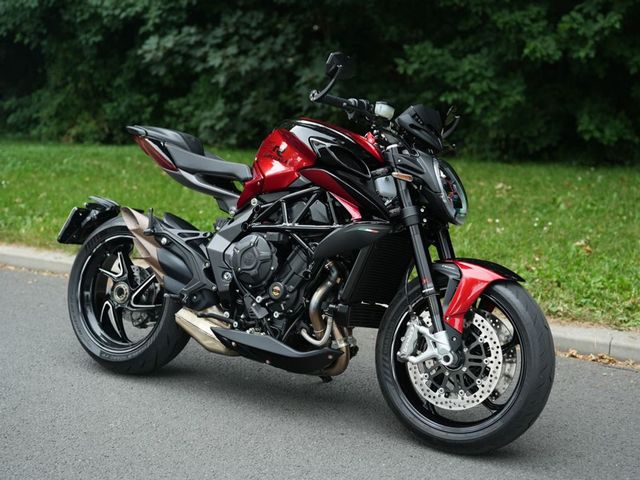 mv-agusta - brutale-800-rr