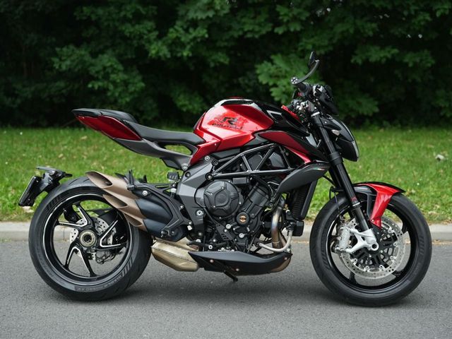 mv-agusta - brutale-800-rr