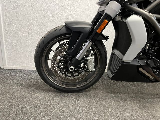 ducati - xdiavel
