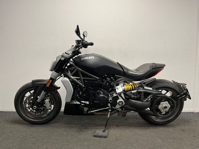 ducati - xdiavel