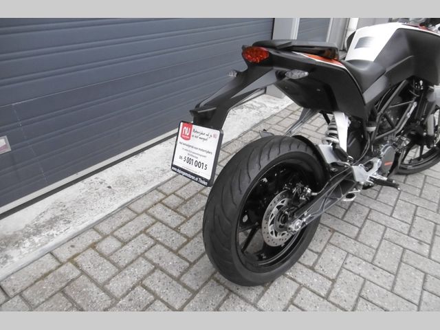 ktm - 200-duke