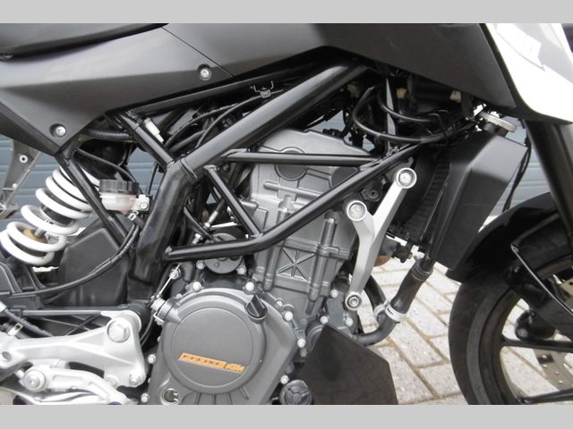 ktm - 200-duke