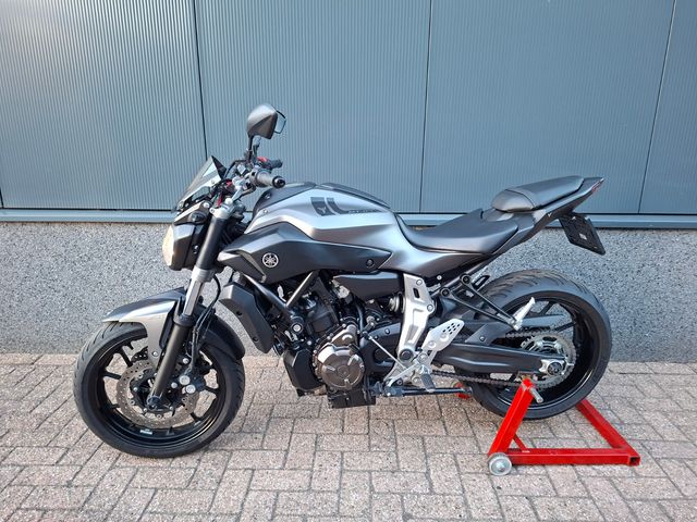 yamaha - mt-07-abs