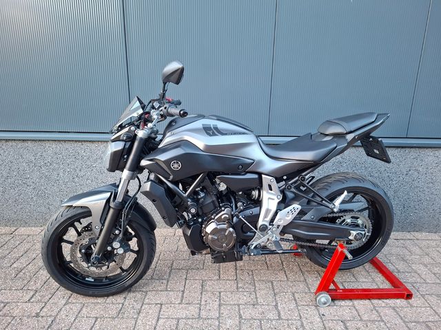 yamaha - mt-07-abs