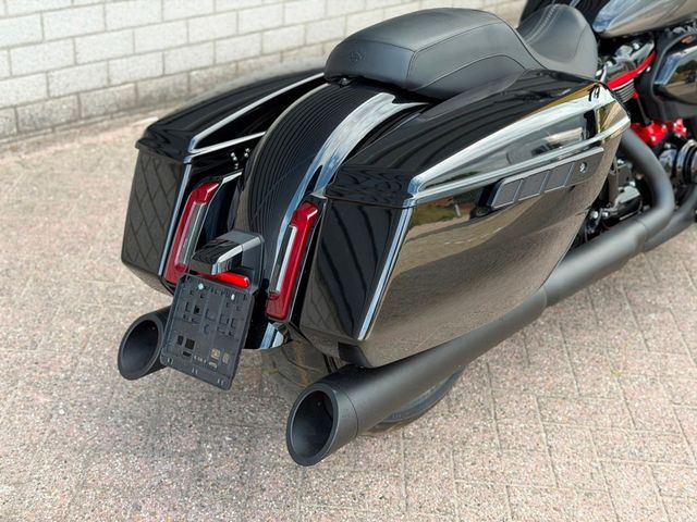 harley-davidson - road-glide-custom-fltrx
