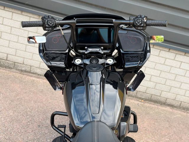 harley-davidson - road-glide-custom-fltrx