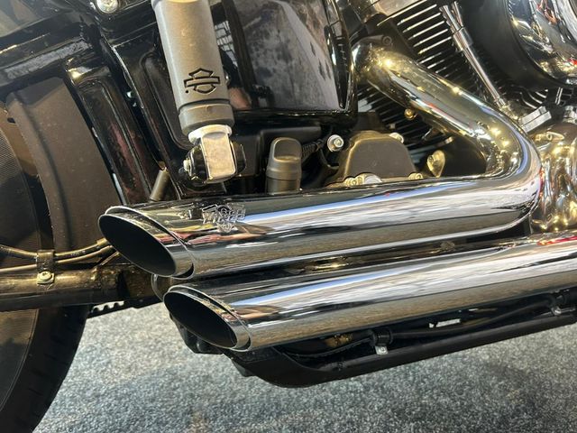 harley-davidson - street-bob-fxdb