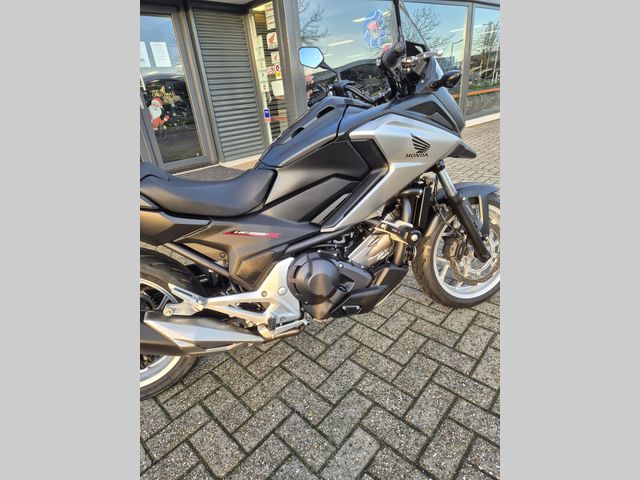 honda - nc-750-x-dct