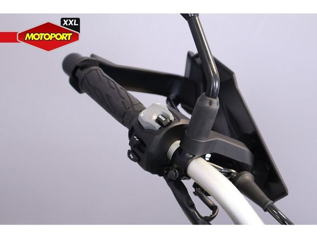 suzuki - v-strom-800-de