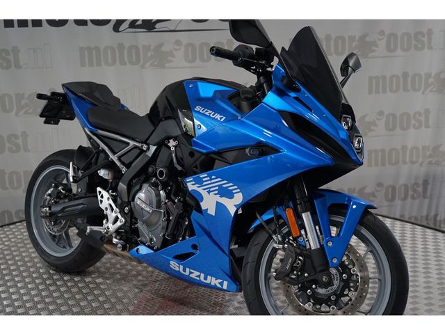 suzuki - gsx-8r