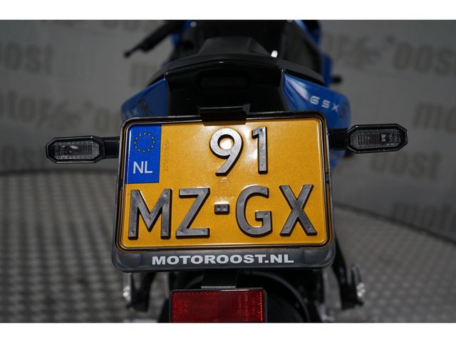 suzuki - gsx-8r