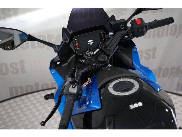 suzuki - gsx-8r