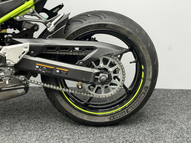 kawasaki - z900