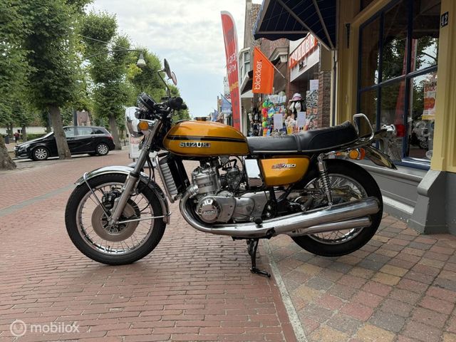 suzuki - gt-750