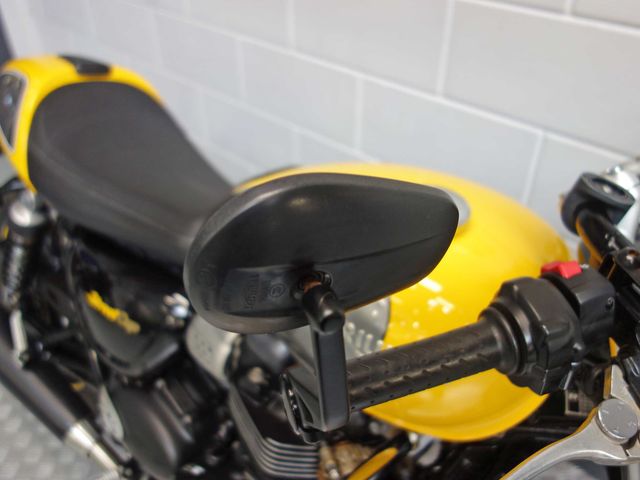 triumph - street-cup