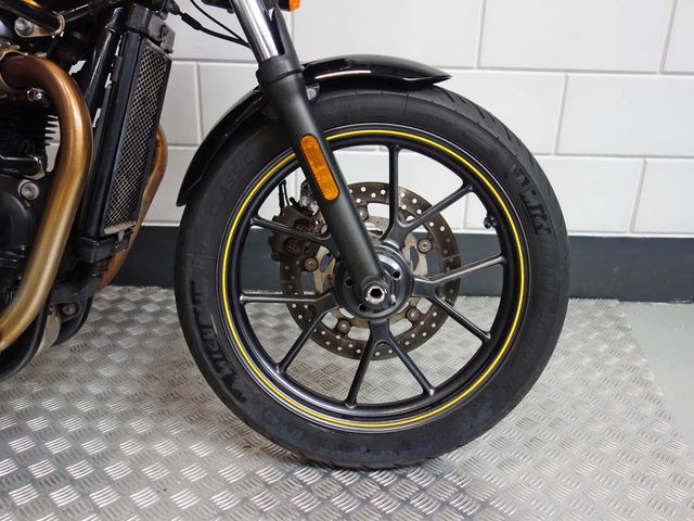 triumph - street-cup