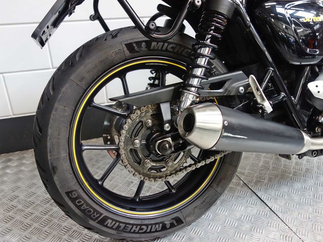 triumph - street-cup