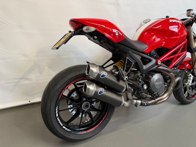 ducati - m-1100-evo