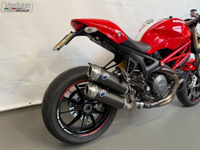 ducati - m-1100-evo