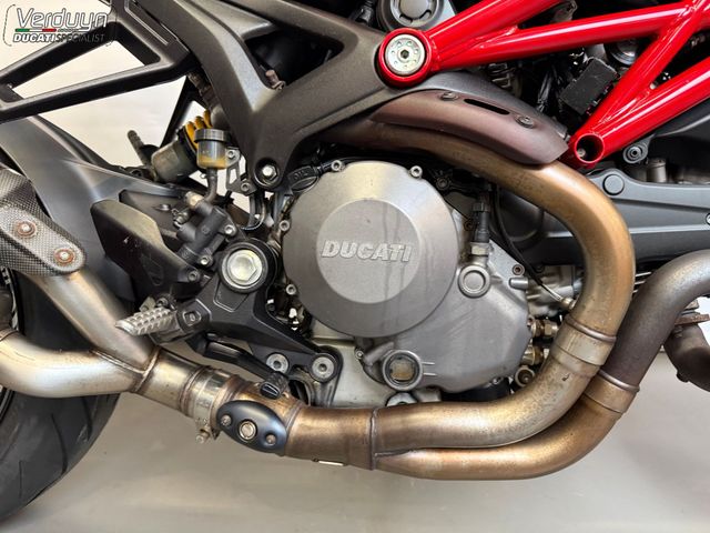 ducati - m-1100-evo