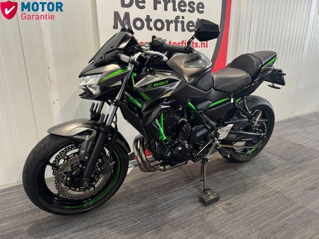 kawasaki - z650-abs