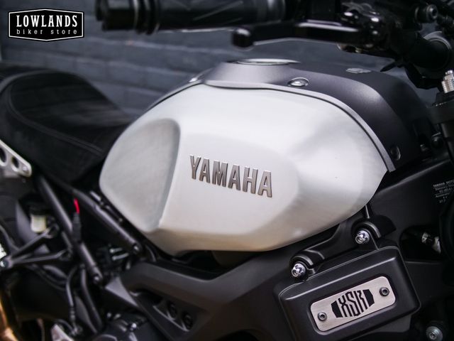 yamaha - xsr-900