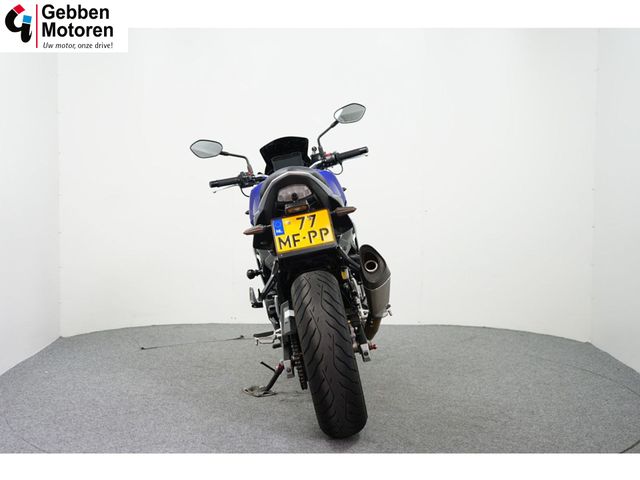 suzuki - gsr-750