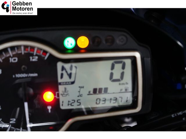 suzuki - gsr-750