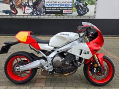 YAMAHA XSR 900 GP