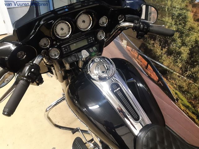harley-davidson - street-glide-flhxi