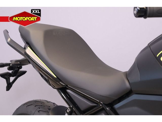 triumph - tiger-sport-800