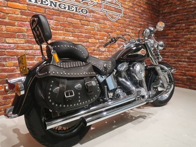 harley-davidson - heritage-softail-classic-flstc
