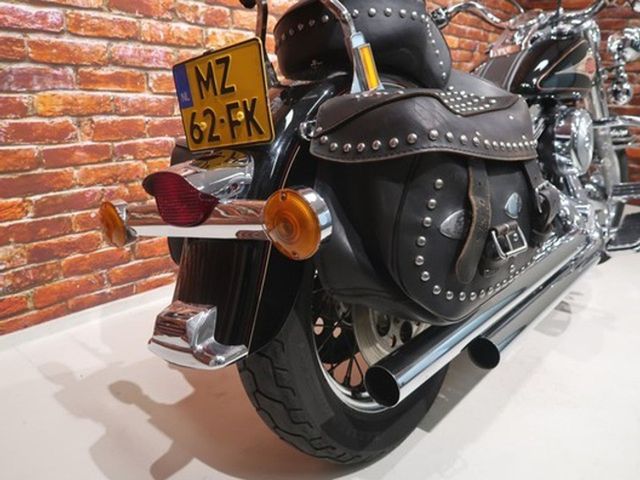 harley-davidson - heritage-softail-classic-flstc