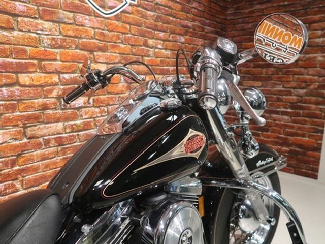 harley-davidson - heritage-softail-classic-flstc