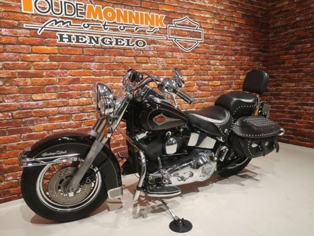 harley-davidson - heritage-softail-classic-flstc
