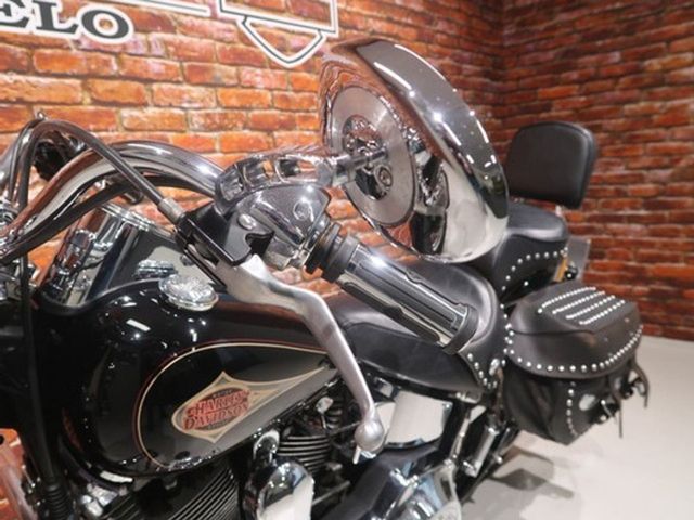 harley-davidson - heritage-softail-classic-flstc