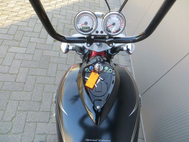 kawasaki - vn-1600-mean-streak