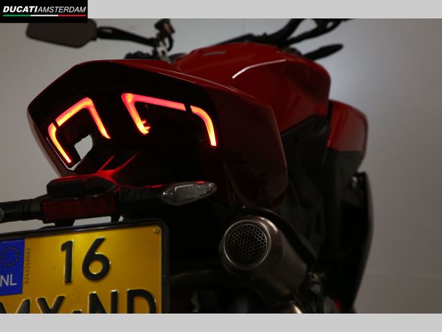 ducati - streetfighter-v2-s