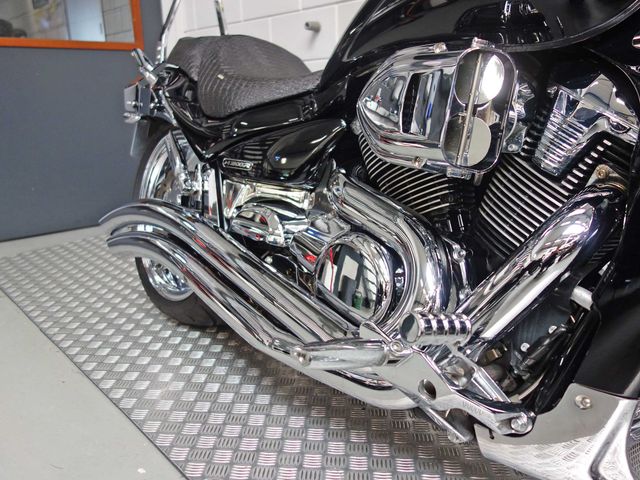 suzuki - m-1800-r-intruder