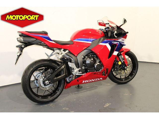 honda - cbr-600-rr