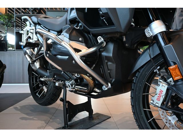 bmw - r-1300-gs-adventure-triple-black