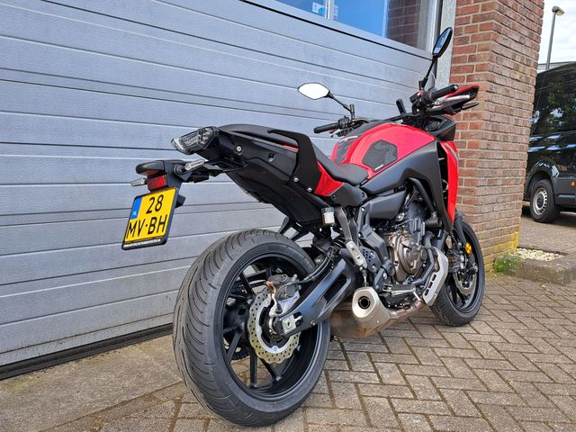 yamaha - tracer-7