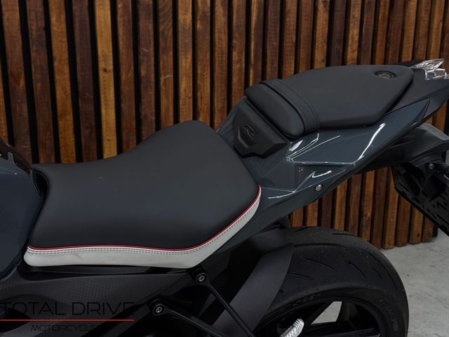 bmw - s-1000-r