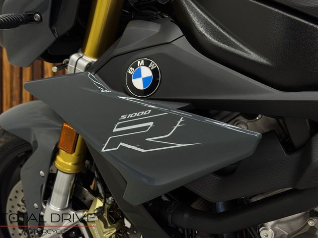 bmw - s-1000-r