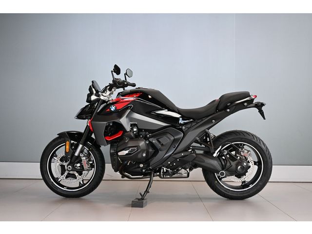 bmw - r-1300-r
